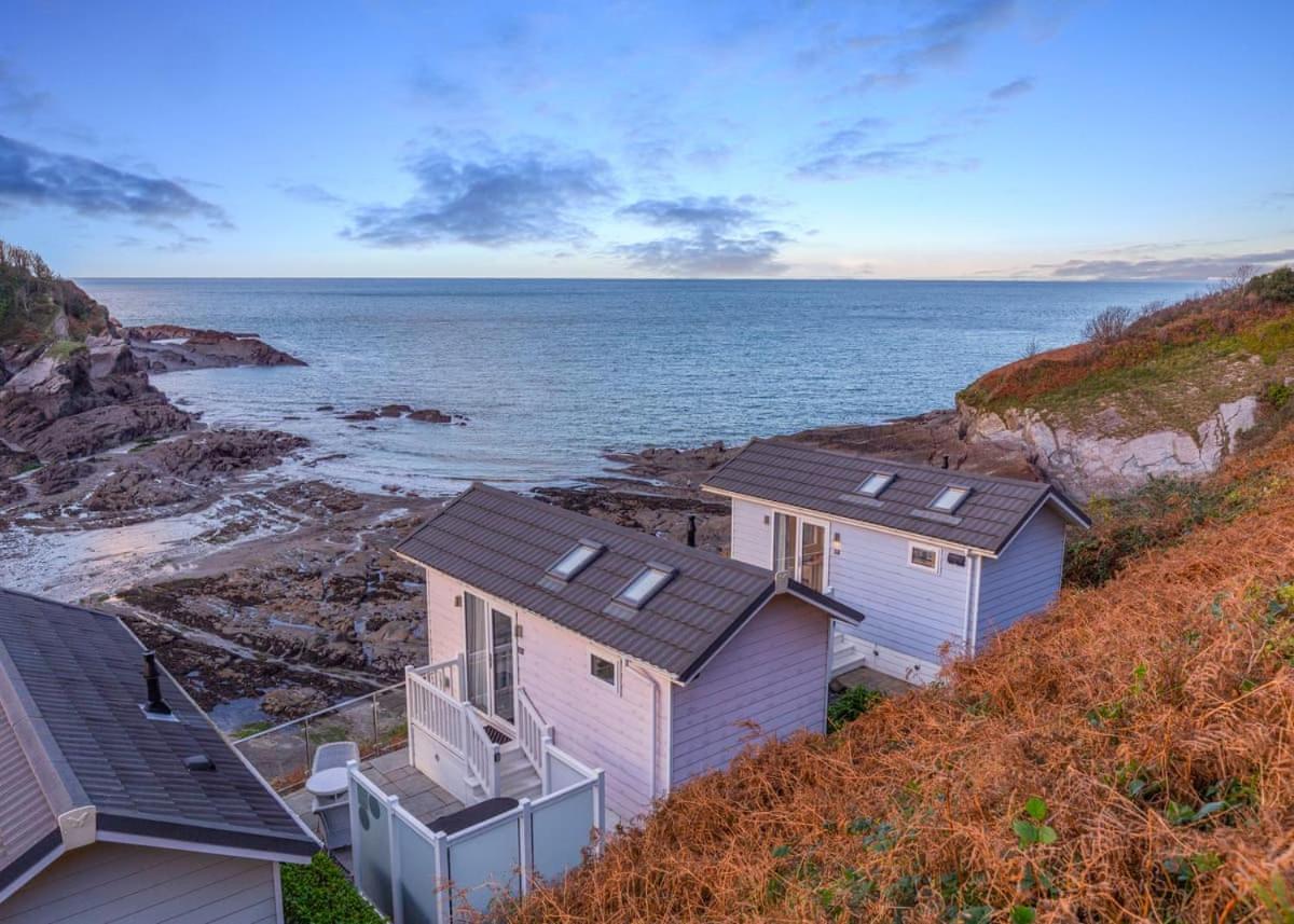Cove Coastal Retreat *