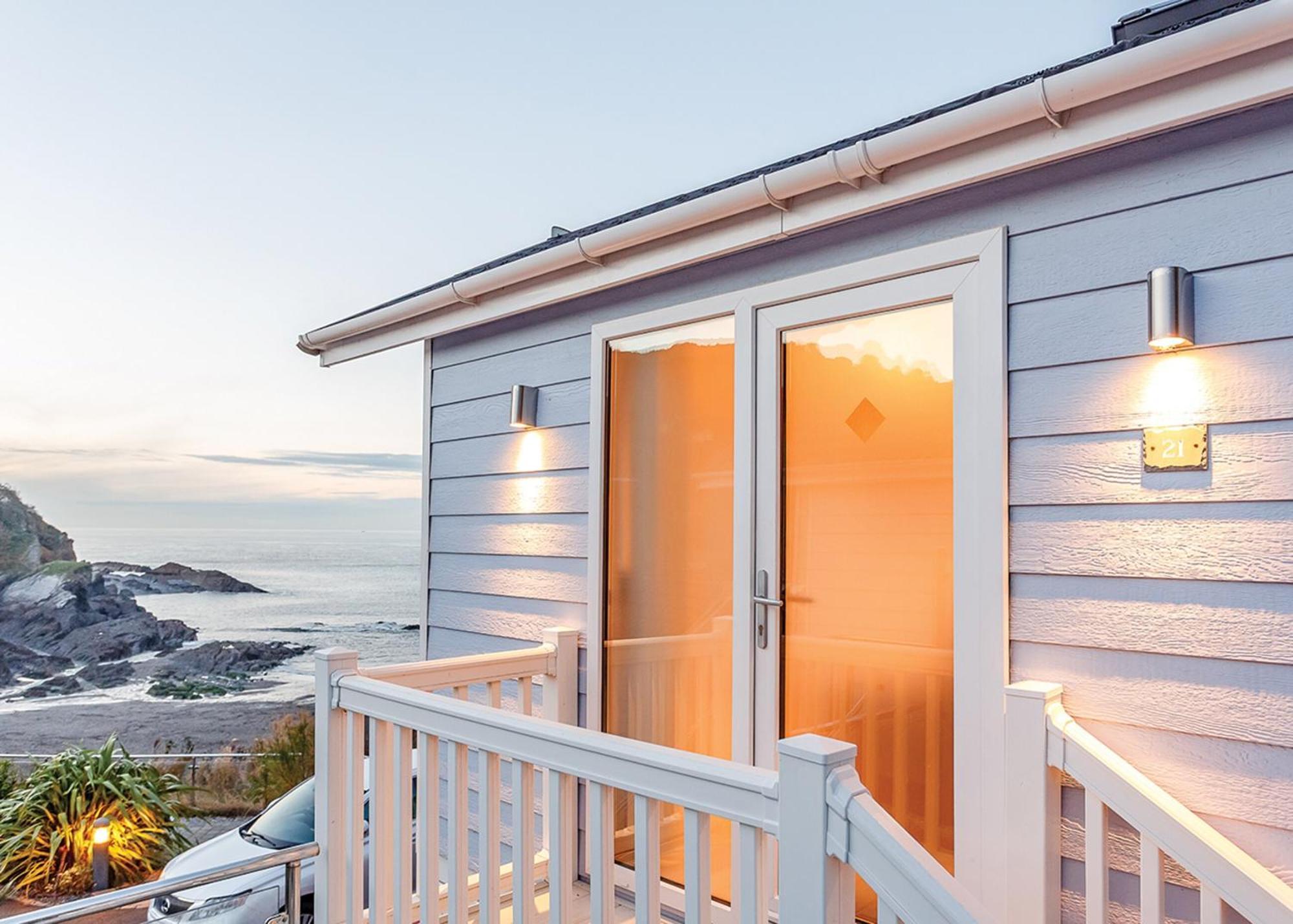 Cove Coastal Retreat Holiday park *